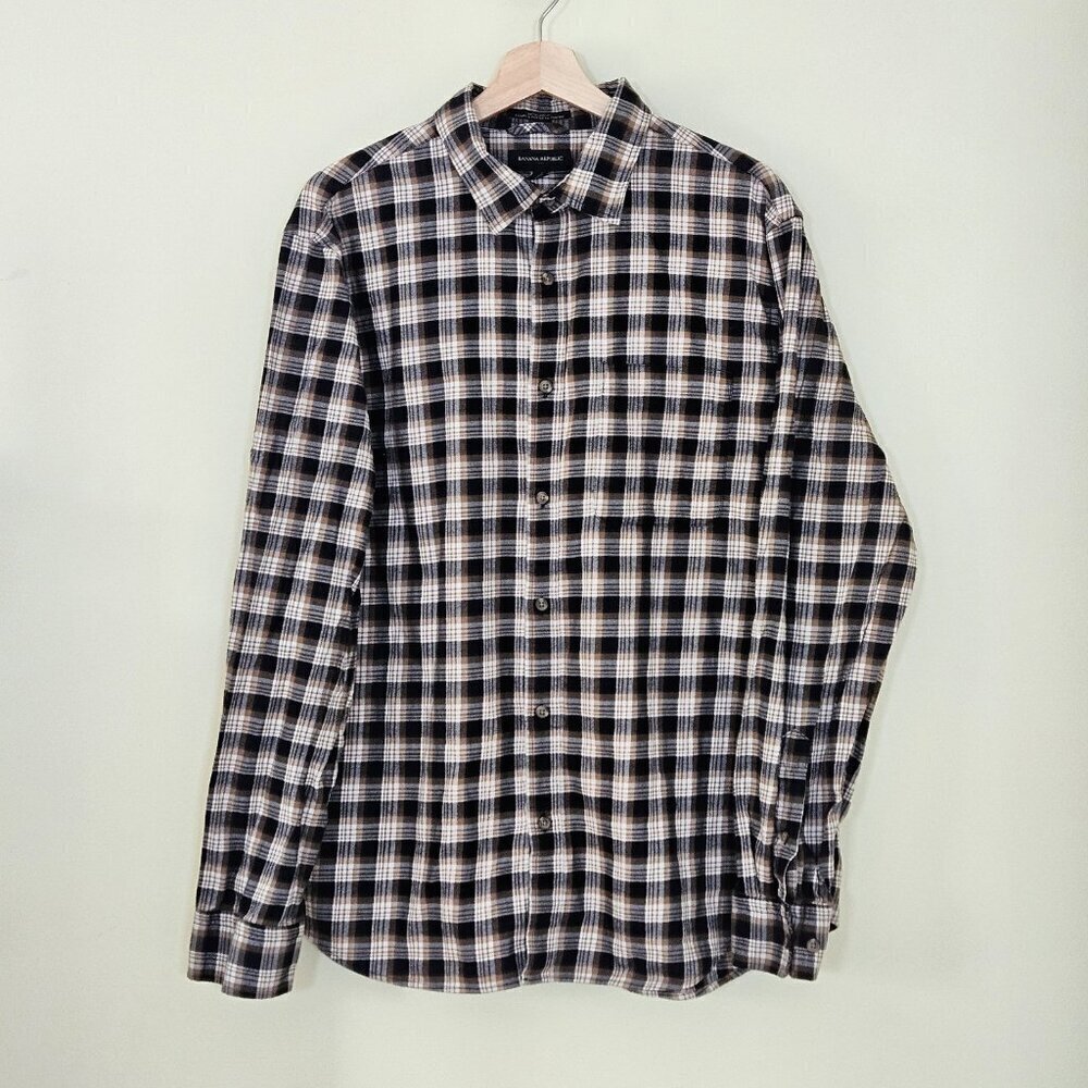 Banana Republic Shirt Mens XL Plaid LS Untucked Fit Pocket Preppy Cottage Casual